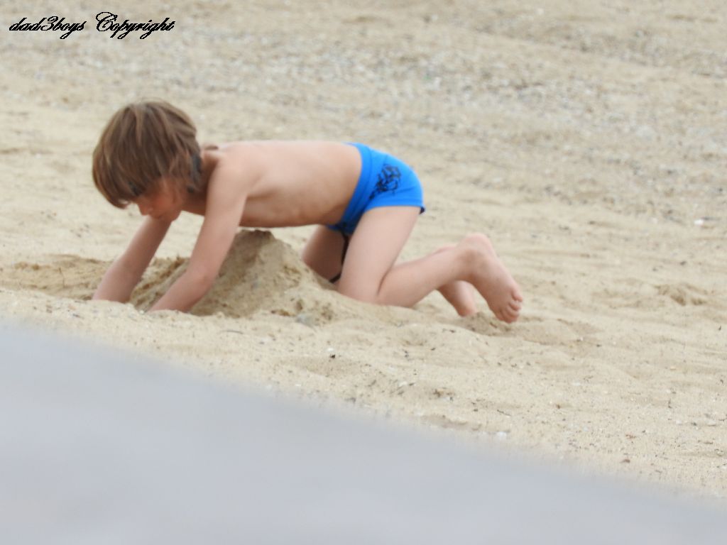 Beach boy (9).JPG