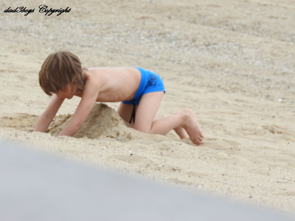 Beach boy (11).JPG