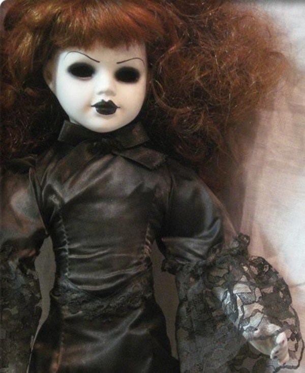 creepy-dolls-35.jpg